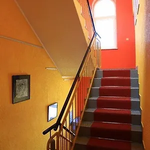 Hotel East Side ***